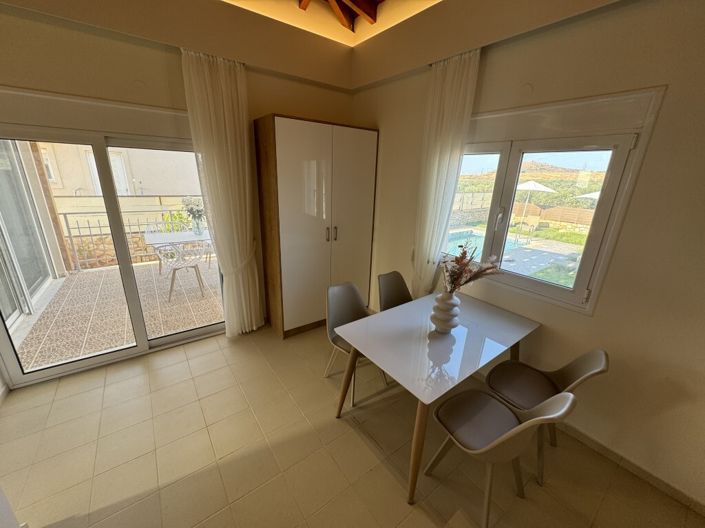 Image No.16-2 Bed Villa for sale