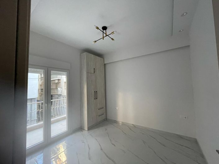 Image No.6-2 Bed Flat for sale