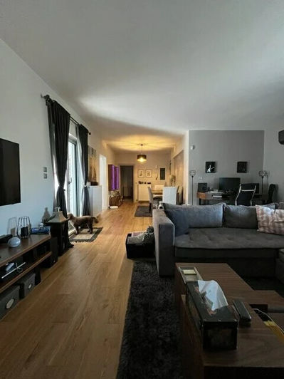 Image No.28-3 Bed Flat for sale