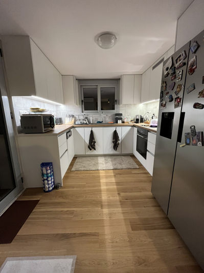 Image No.5-3 Bed Flat for sale