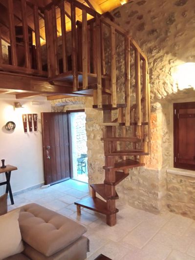 Image No.12-4 Bed Hotel for sale