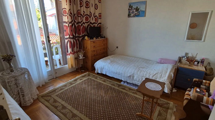 Image No.4-7 Bed Property for sale