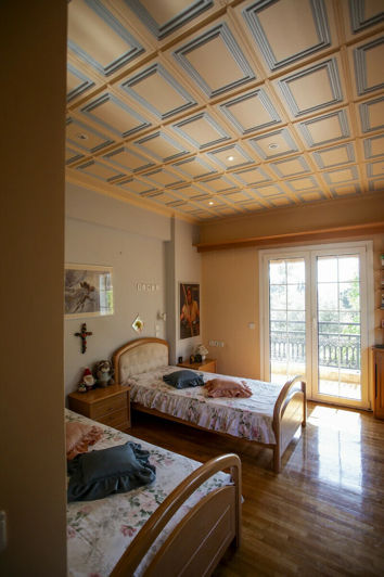 Image No.17-3 Bed Property for sale