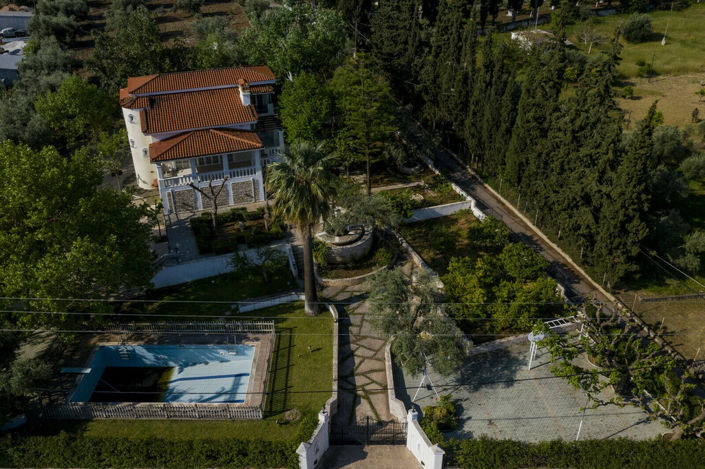 Image No.2-3 Bed Property for sale