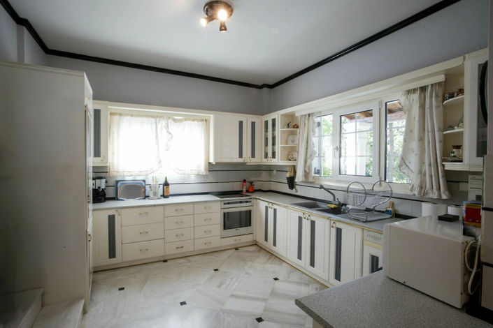 Image No.7-3 Bed Property for sale