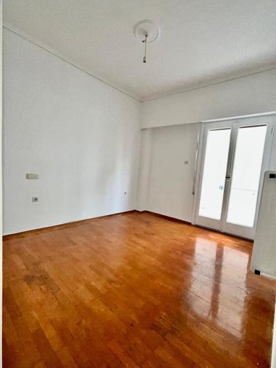 Image No.16-1 Bed Flat for sale