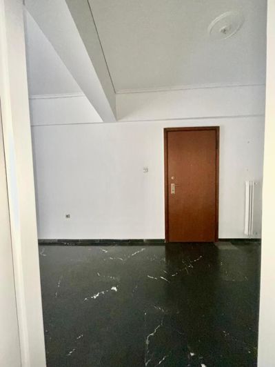 Image No.5-1 Bed Flat for sale