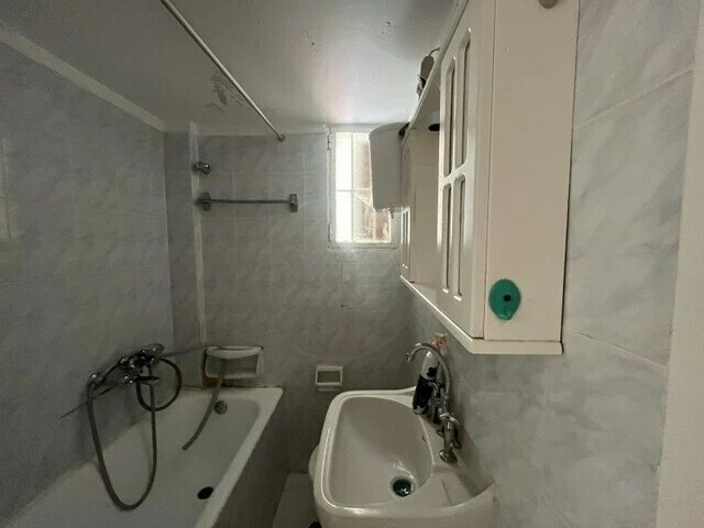 Image No.4-1 Bed Flat for sale