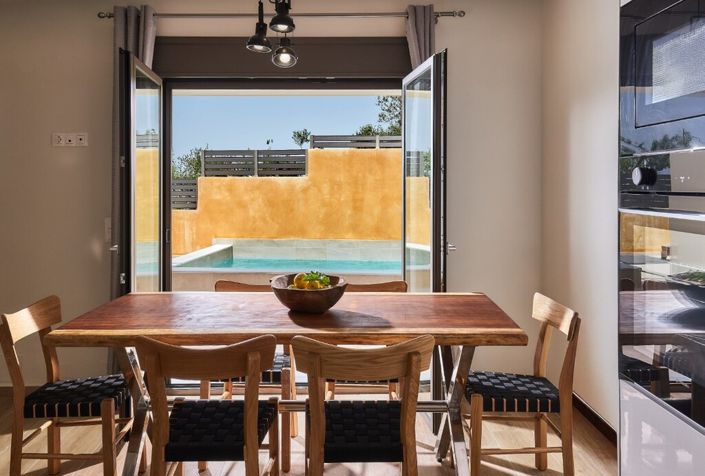 Image No.10-4 Bed Maisonette for sale