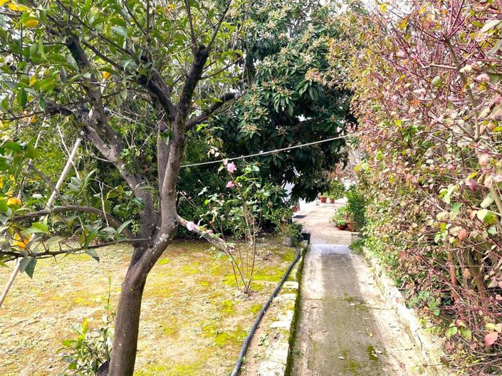 Image No.19-2 Bed Property for sale