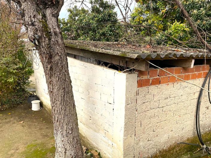 Image No.22-2 Bed Property for sale