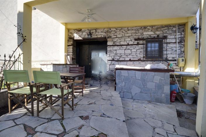 Image No.22-2 Bed Property for sale