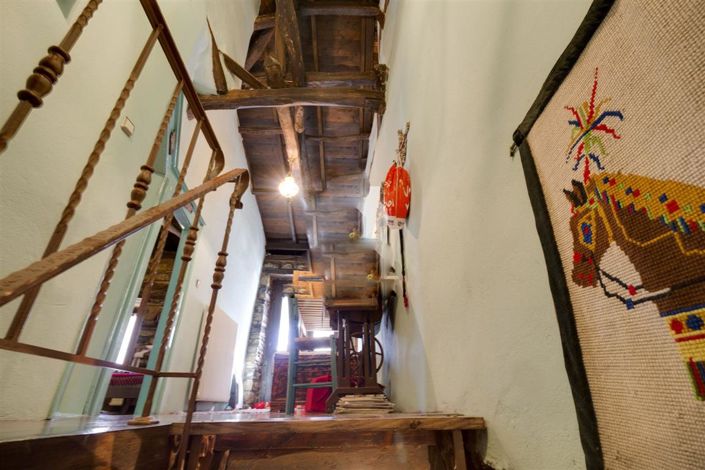 Image No.25-2 Bed Property for sale