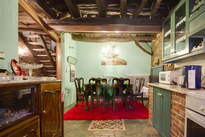 Image No.5-2 Bed Property for sale