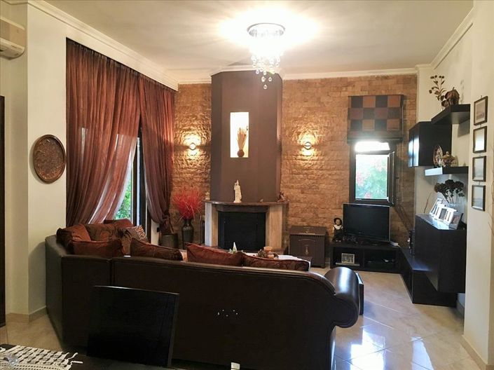 Image No.8-Propriété de 5 chambres à vendre à Thessalonique