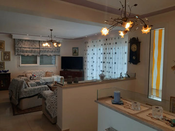 Photo 10 - Townhouse 250 m² in Macedonia