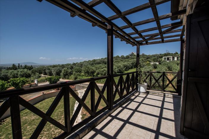 Image No.23-3 Bed Maisonette for sale