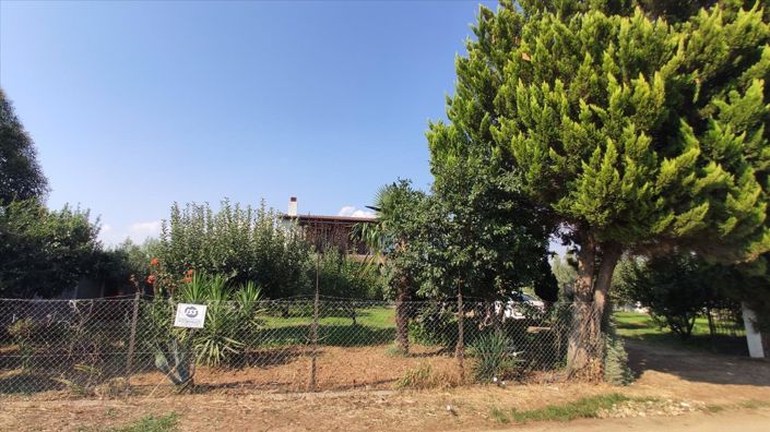 Image No.18-3 Bed Property for sale