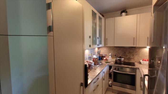 Image No.23-3 Bed Property for sale