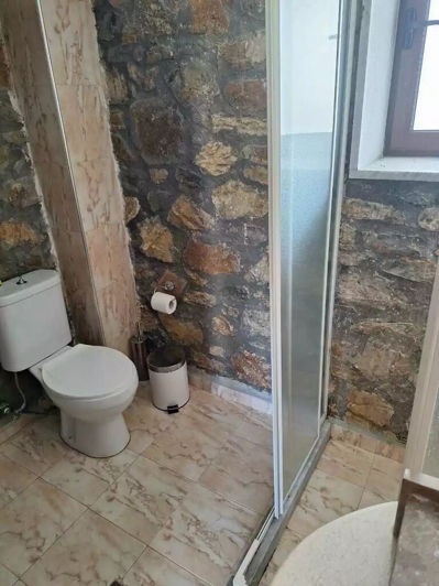 Image No.18-2 Bed Maisonette for sale