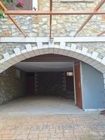 Image No.26-2 Bed Maisonette for sale