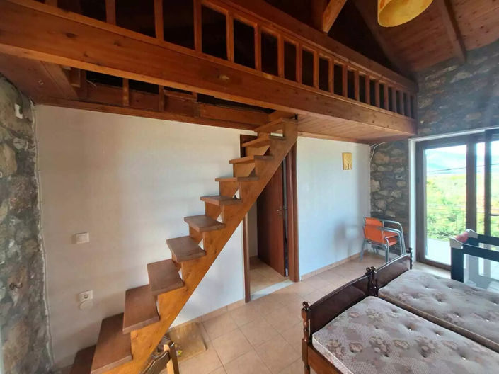 Image No.8-2 Bed Maisonette for sale