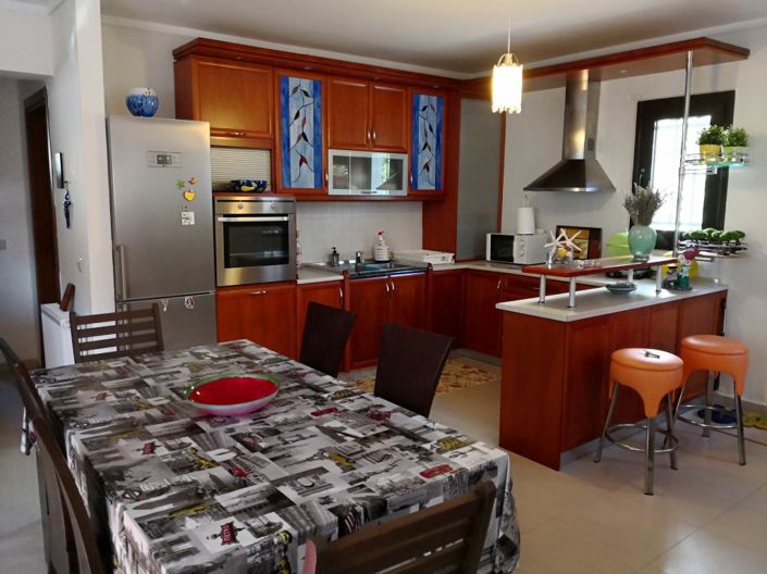 Image No.6-3 Bed Property for sale