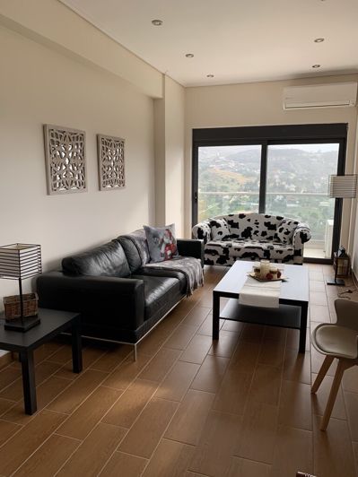 Image No.18-8 Bed Property for sale