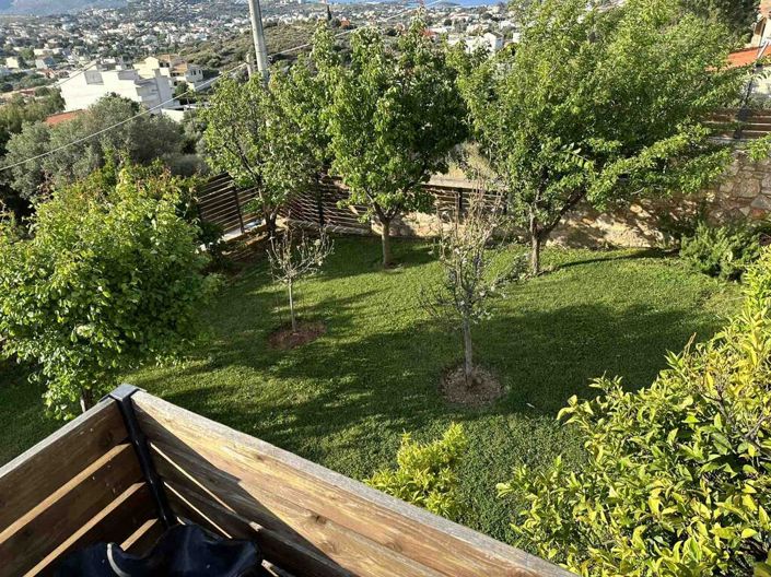 Image No.24-8 Bed Property for sale