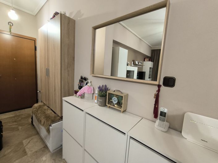Image No.10-2 Bed Flat for sale