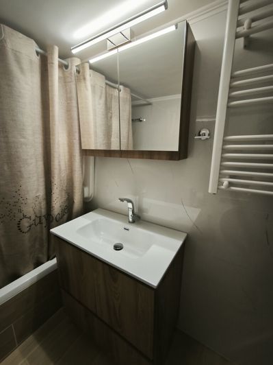 Image No.7-2 Bed Flat for sale