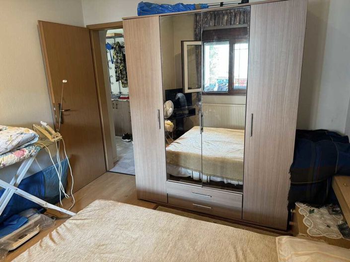 Image No.19-2 Bed Flat for sale