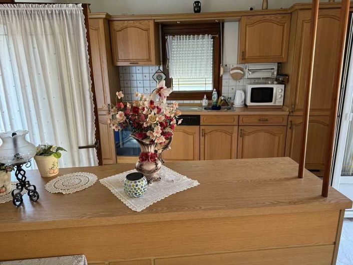 Image No.8-2 Bed Flat for sale