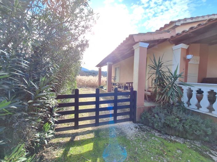 Image No.2-Propriété de 2 chambres à vendre à Acharavi