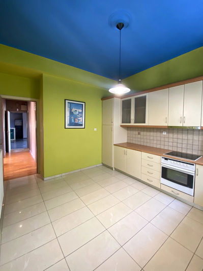 Image No.20-3 Bed Flat for sale