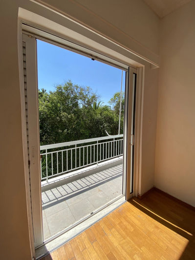 Image No.24-3 Bed Flat for sale