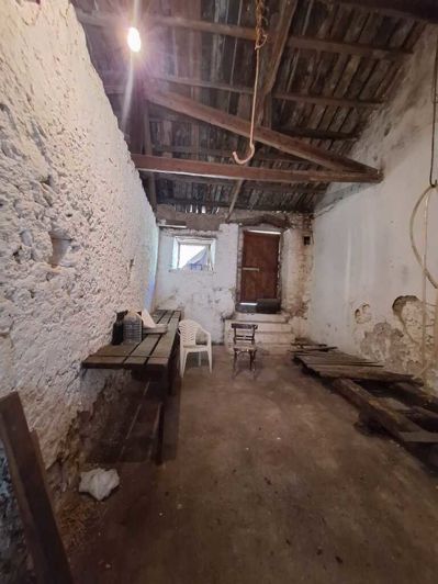 Image No.9-Propriété à vendre à Ano Korakiana