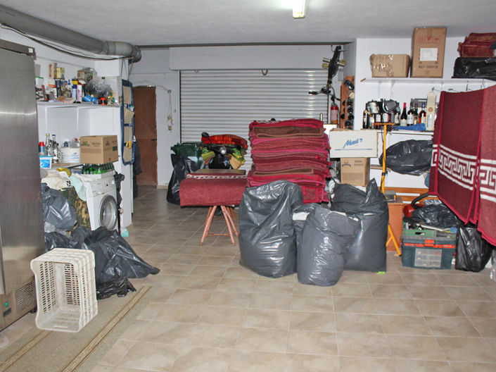 Image No.13-5 Bed Property for sale