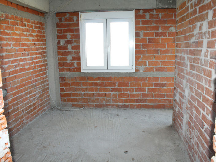 Image No.17-5 Bed Property for sale