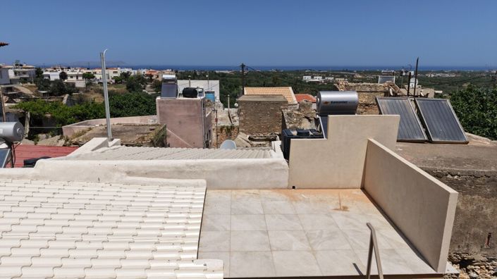 Image No.8-2 Bed Property for sale