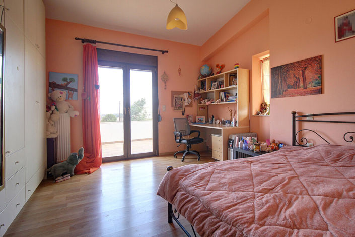 Image No.20-Propriété de 6 chambres à vendre à Stalida