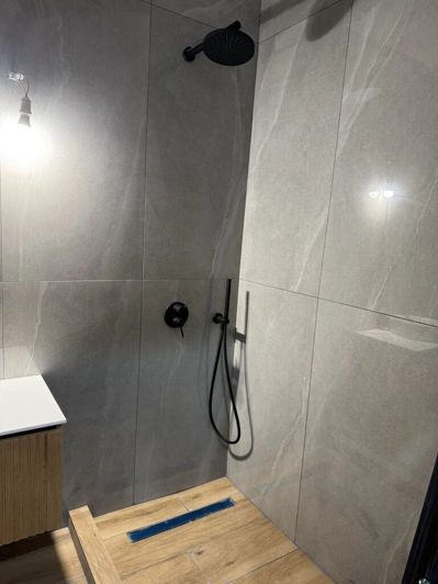 Image No.17-3 Bed Property for sale