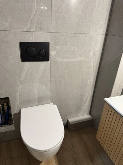 Image No.19-3 Bed Property for sale