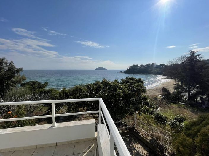 Image No.15-Villa for sale