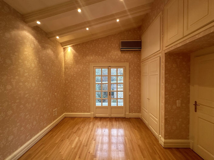 Image No.13-4 Bed Villa for sale