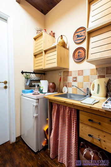 Image No.24-4 Bed Property for sale