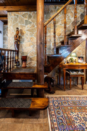 Image No.7-4 Bed Property for sale