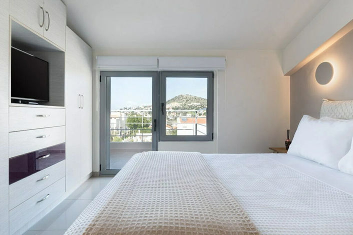 Image No.25-5 Bed Property for sale