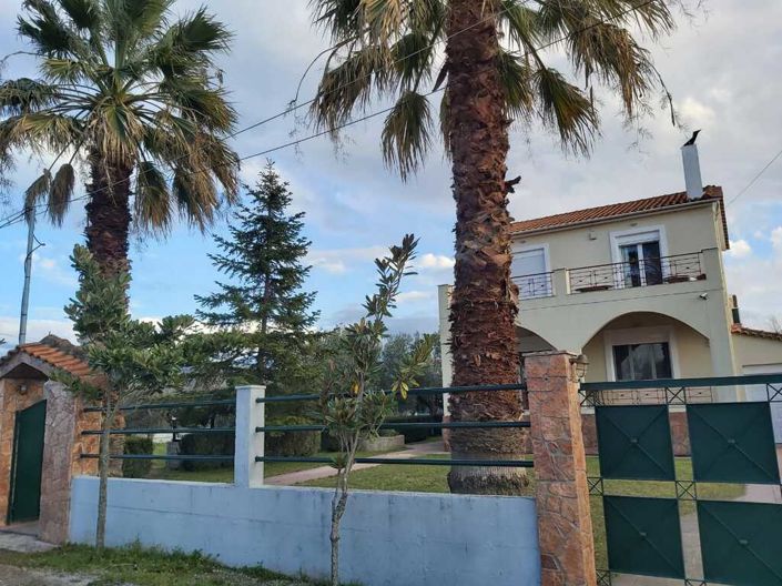 Image No.3-3 Bed Property for sale