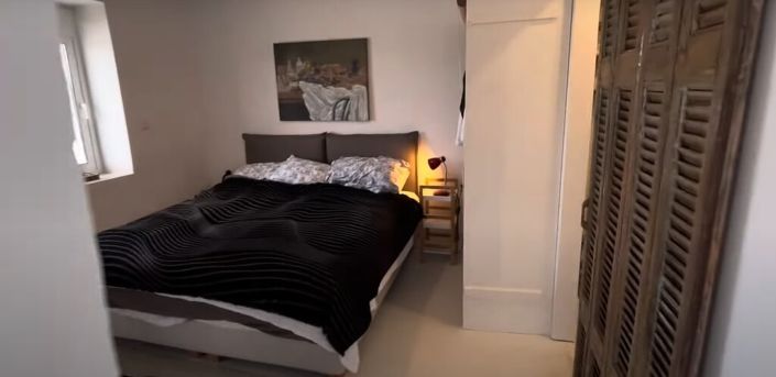 Image No.16-2 Bed Maisonette for sale